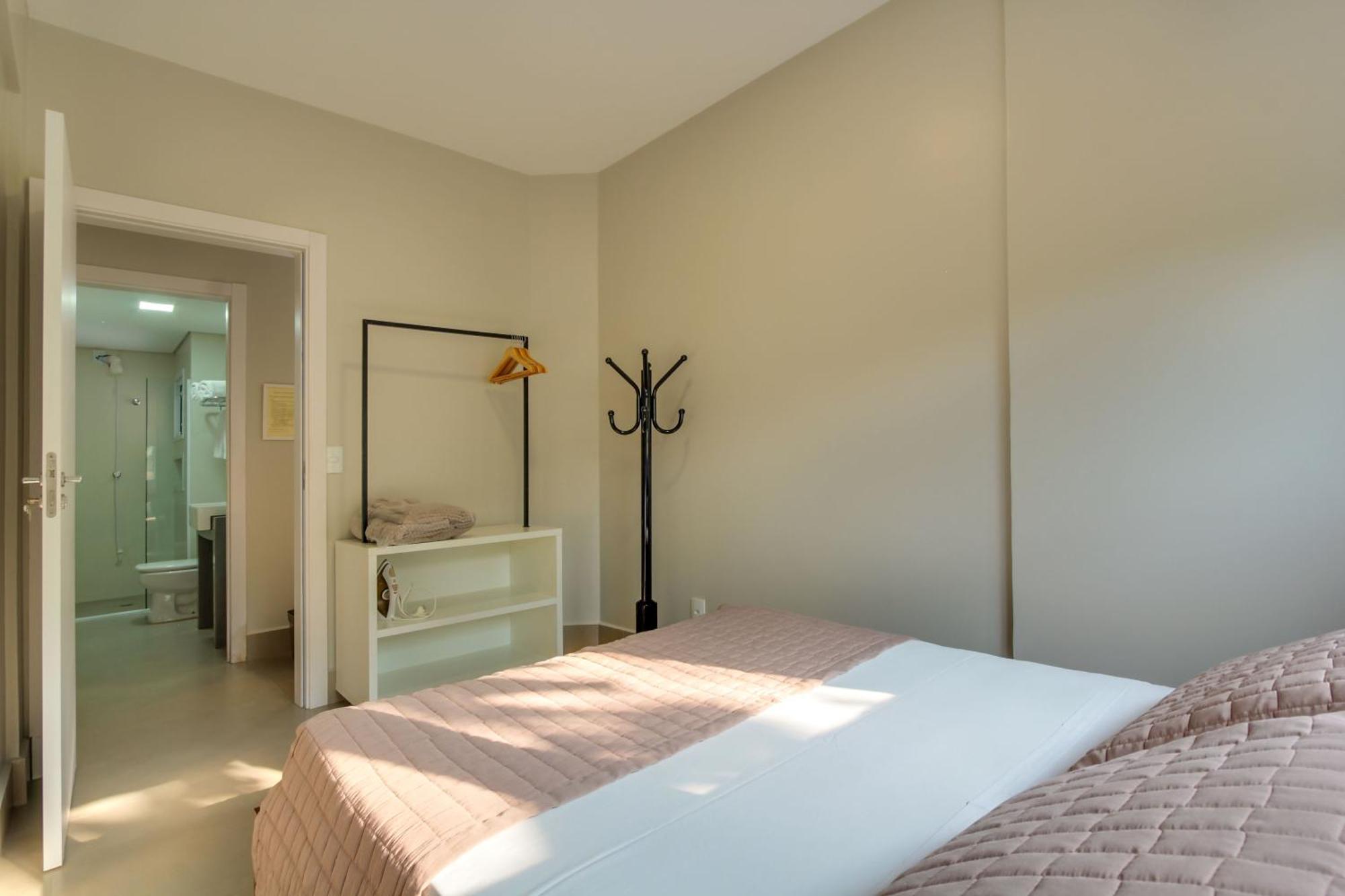 봄비나스 Residencial Casa Flora 아파트 객실 사진